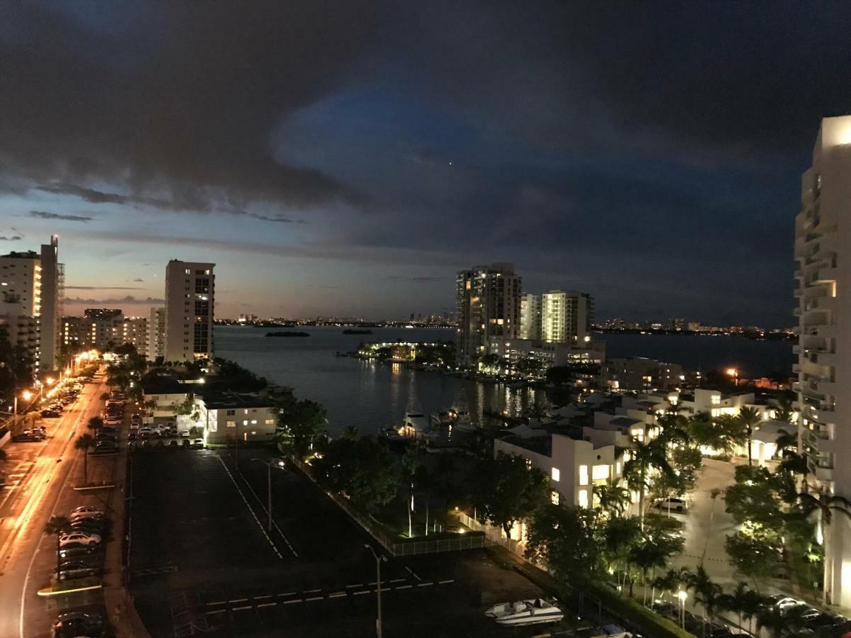 North Bay Village Apartment ภายนอก รูปภาพ
